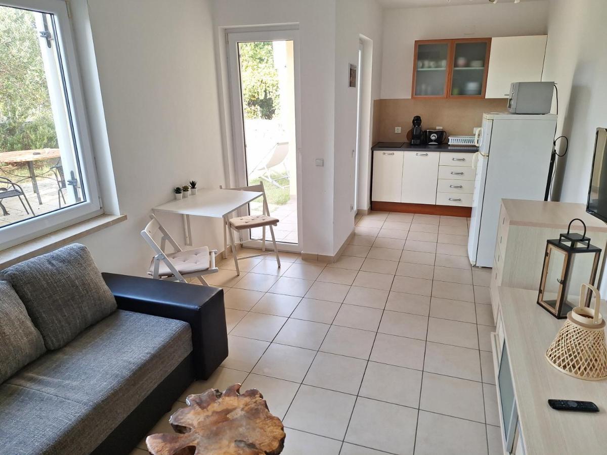 Appartement Nico à Novalja Extérieur photo